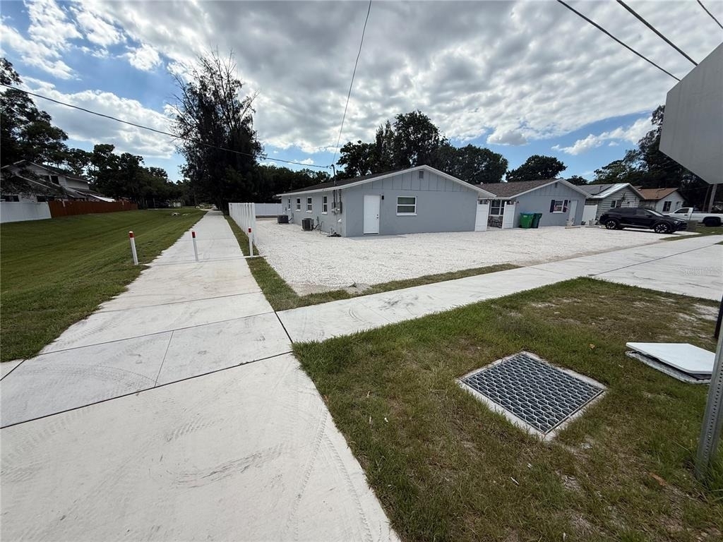 15406 Avalon Avenue - Photo 23