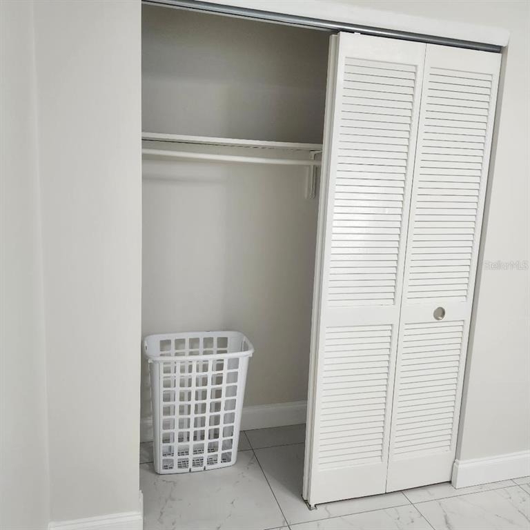 15406 Avalon Avenue - Photo 18