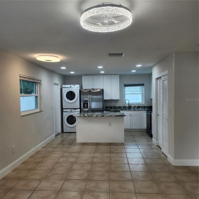 15414 Avalon Avenue - Photo 3