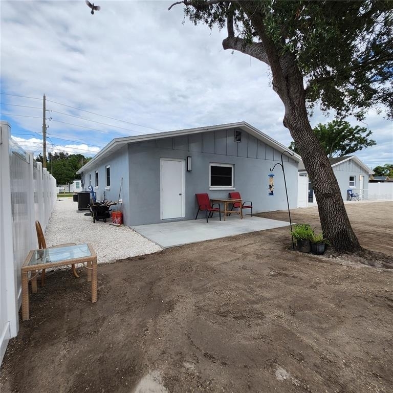 15414 Avalon Avenue - Photo 6
