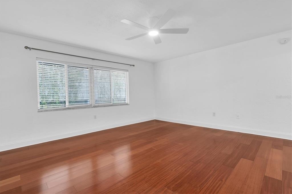210 5th Avenue S - Photo 8