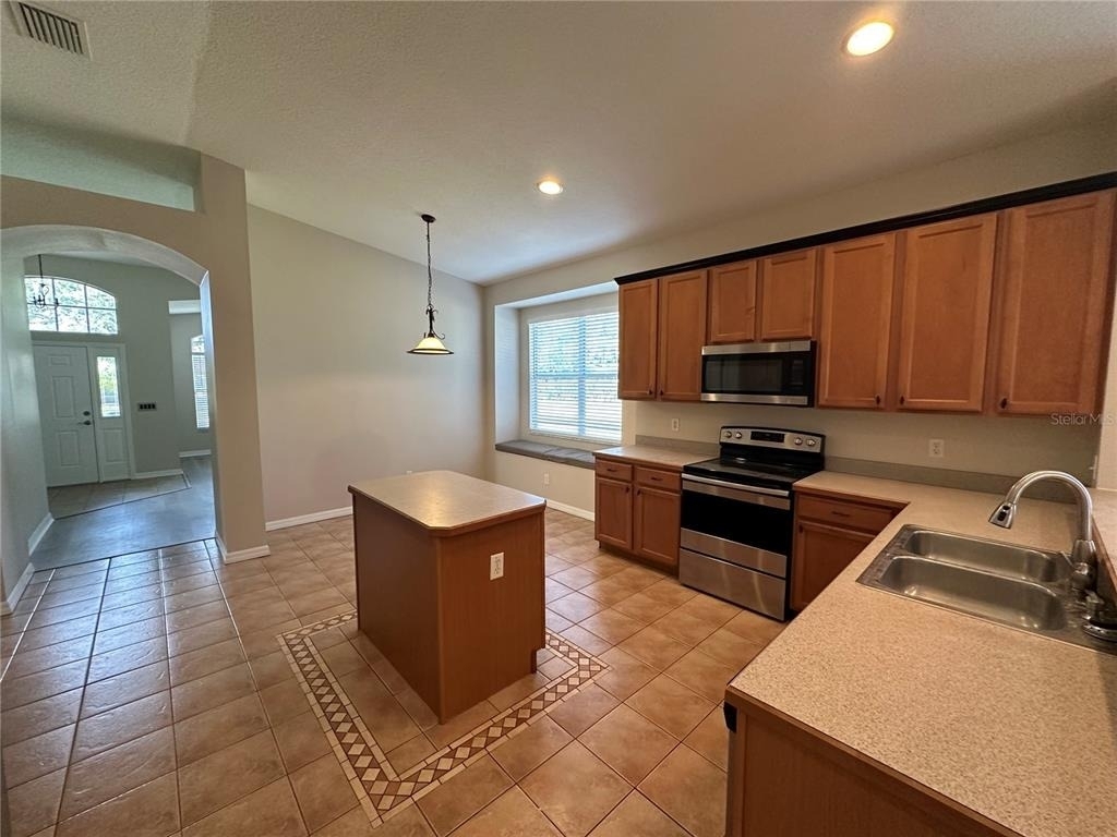 8037 Moccasin Trail Drive - Photo 7