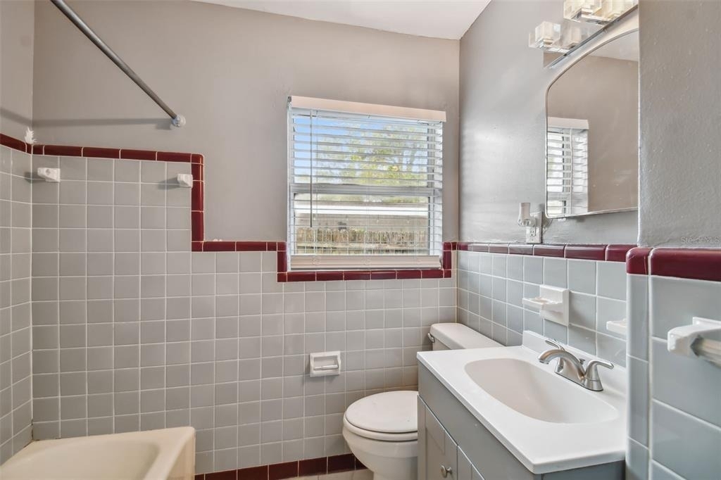1921 W State Street - Photo 23