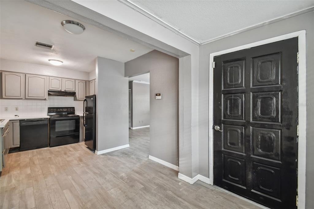 1921 W State Street - Photo 2