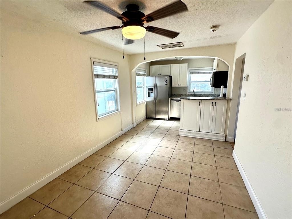 773 4th Avenue N - Photo 2