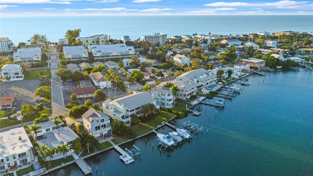 2505 Bay Boulevard - Photo 36