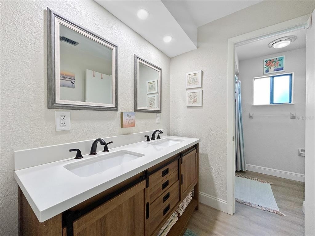 2505 Bay Boulevard - Photo 20
