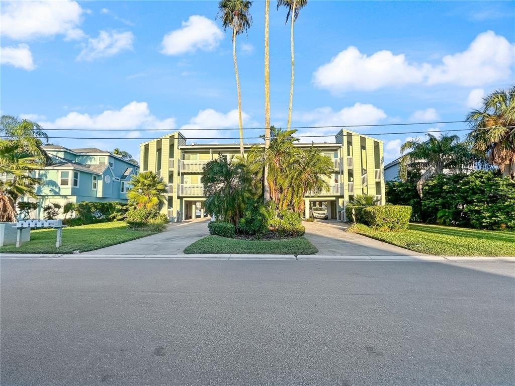 2505 Bay Boulevard - Photo 3
