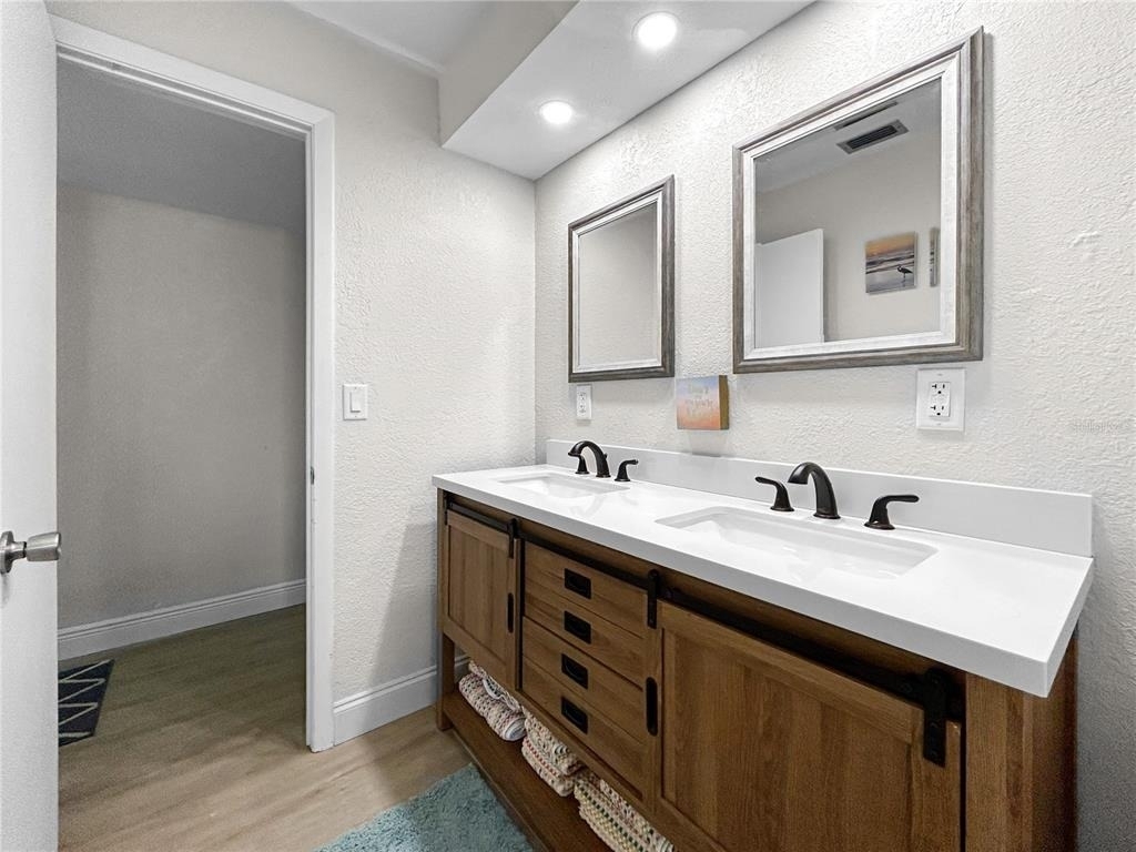 2505 Bay Boulevard - Photo 21