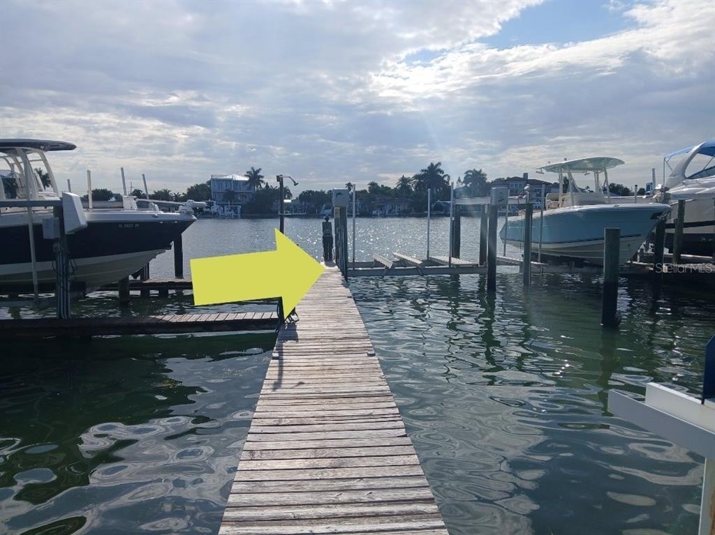 2505 Bay Boulevard - Photo 1