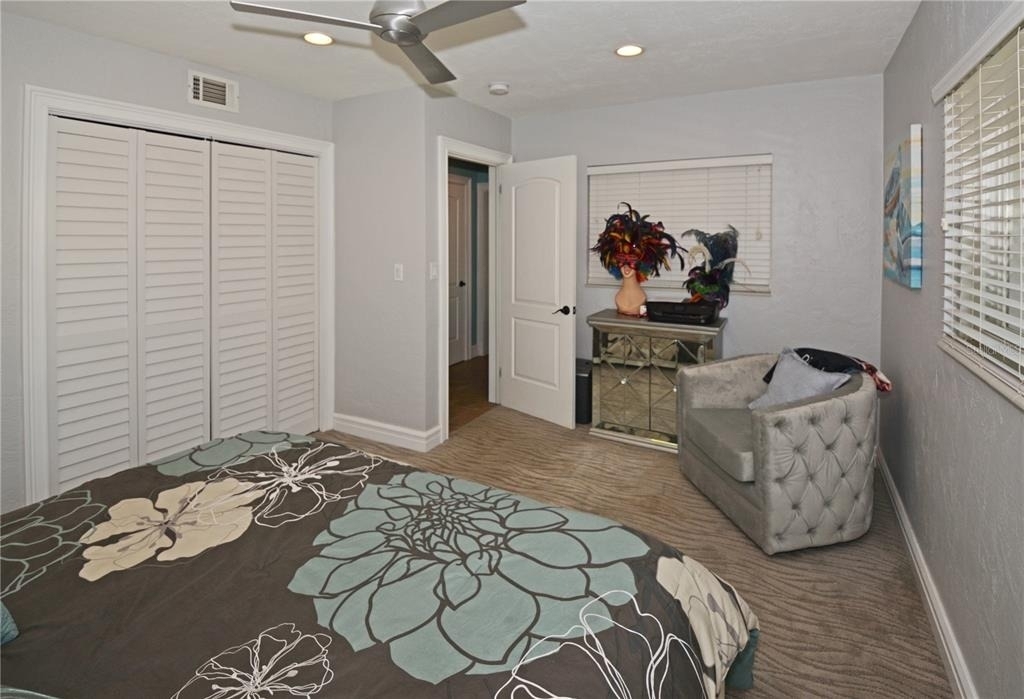 7020 Mango Avenue S - Photo 25