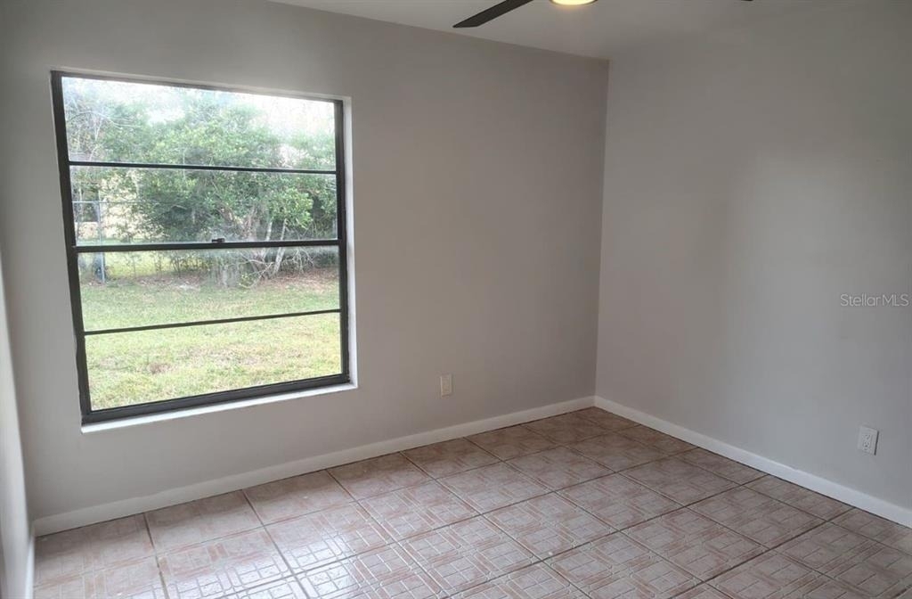 437 Short Drive - Photo 5