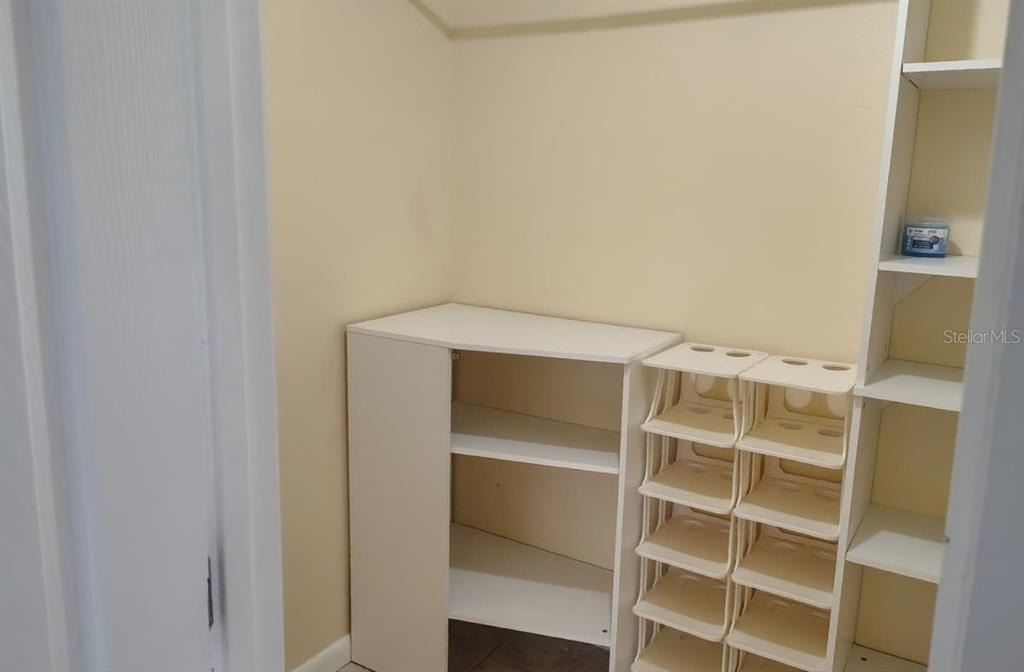 437 Short Drive - Photo 8