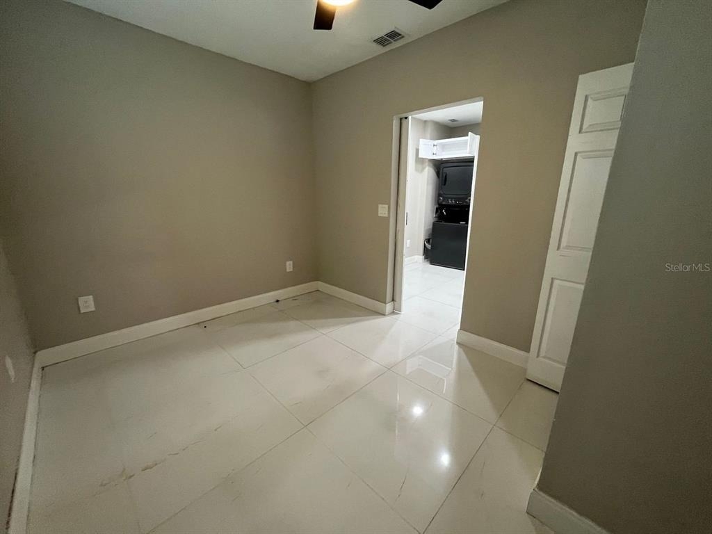 2726 Miami Terrace - Photo 13