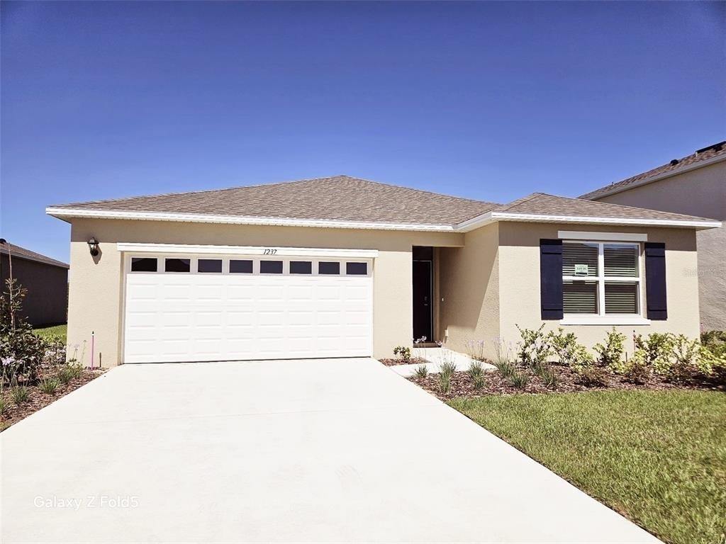 1237 Limbali Street - Photo 0