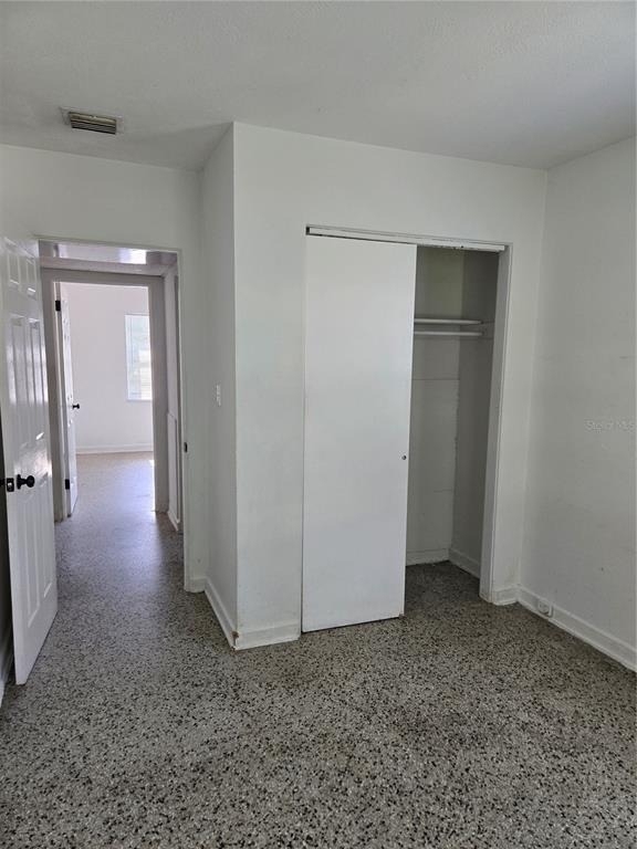 2109 S Mills Avenue - Photo 9