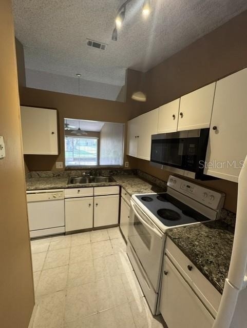 13 Silver Park Circle - Photo 4