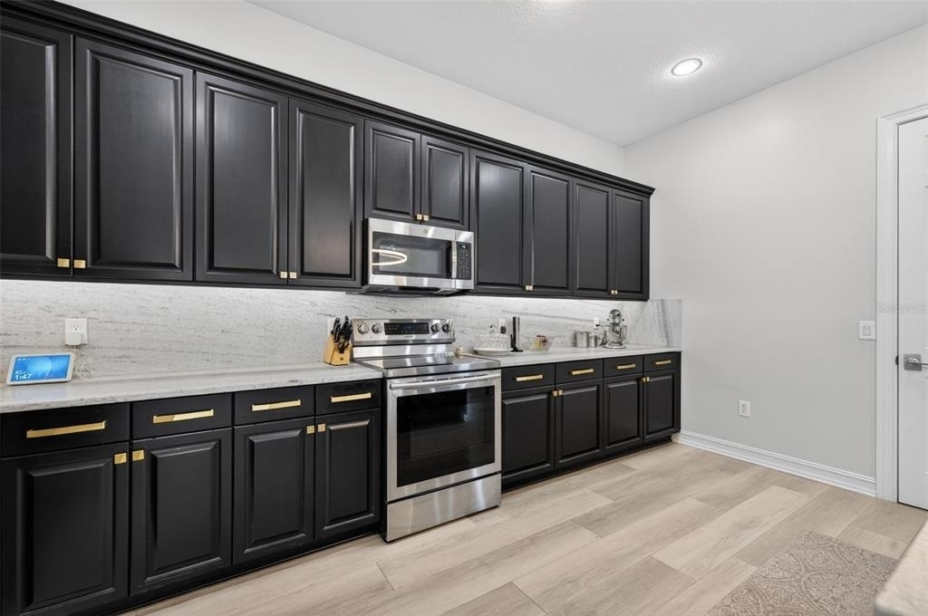 331 Celebration Boulevard - Photo 22