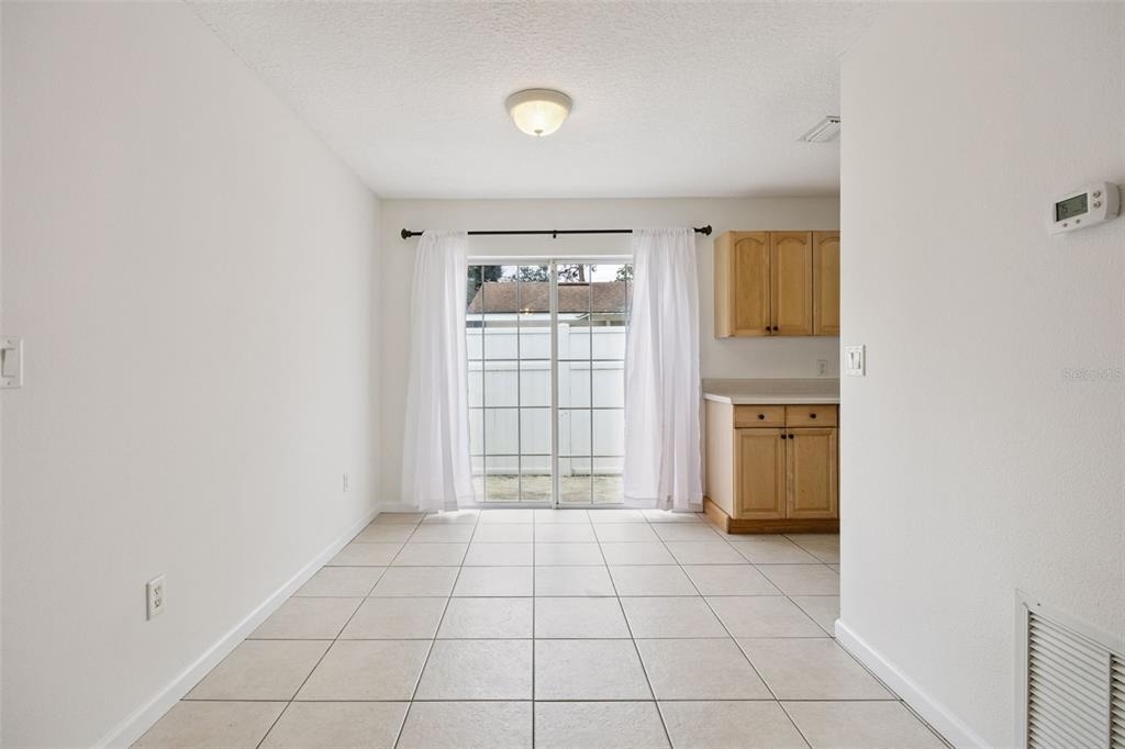 1105 N Rockingham Avenue - Photo 5