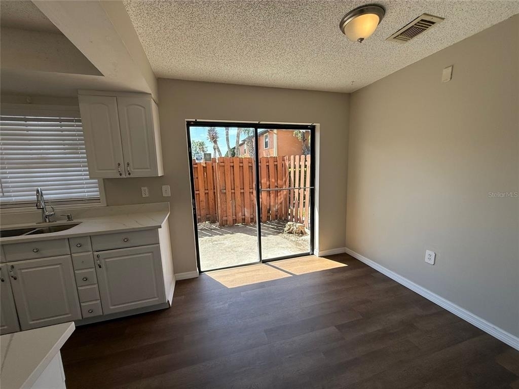 7420 Woodburn Court - Photo 5