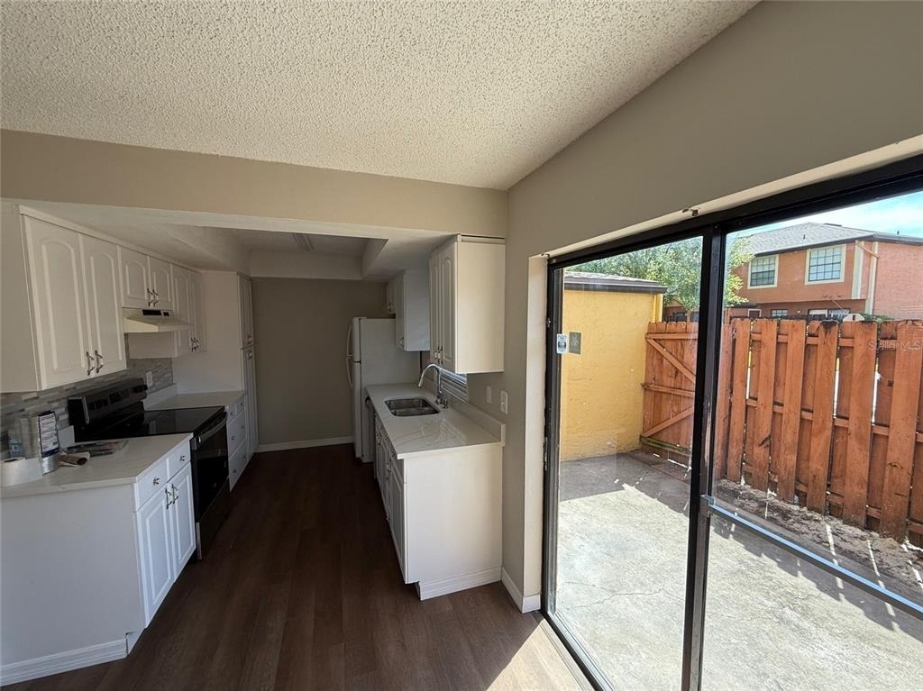 7420 Woodburn Court - Photo 14
