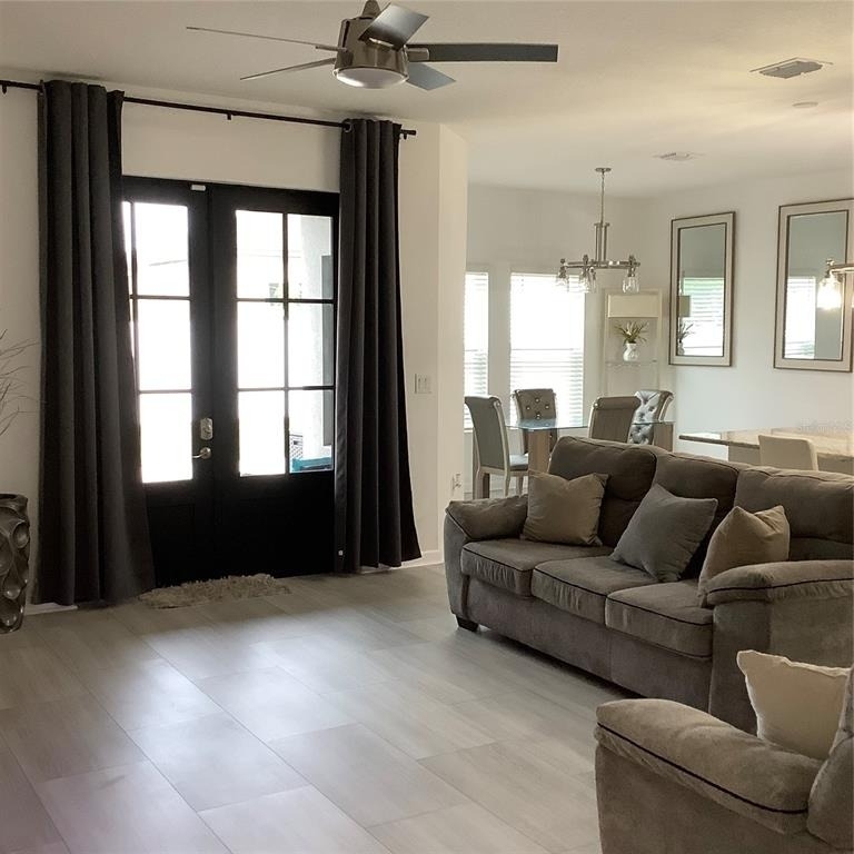 569 Disa Drive - Photo 2