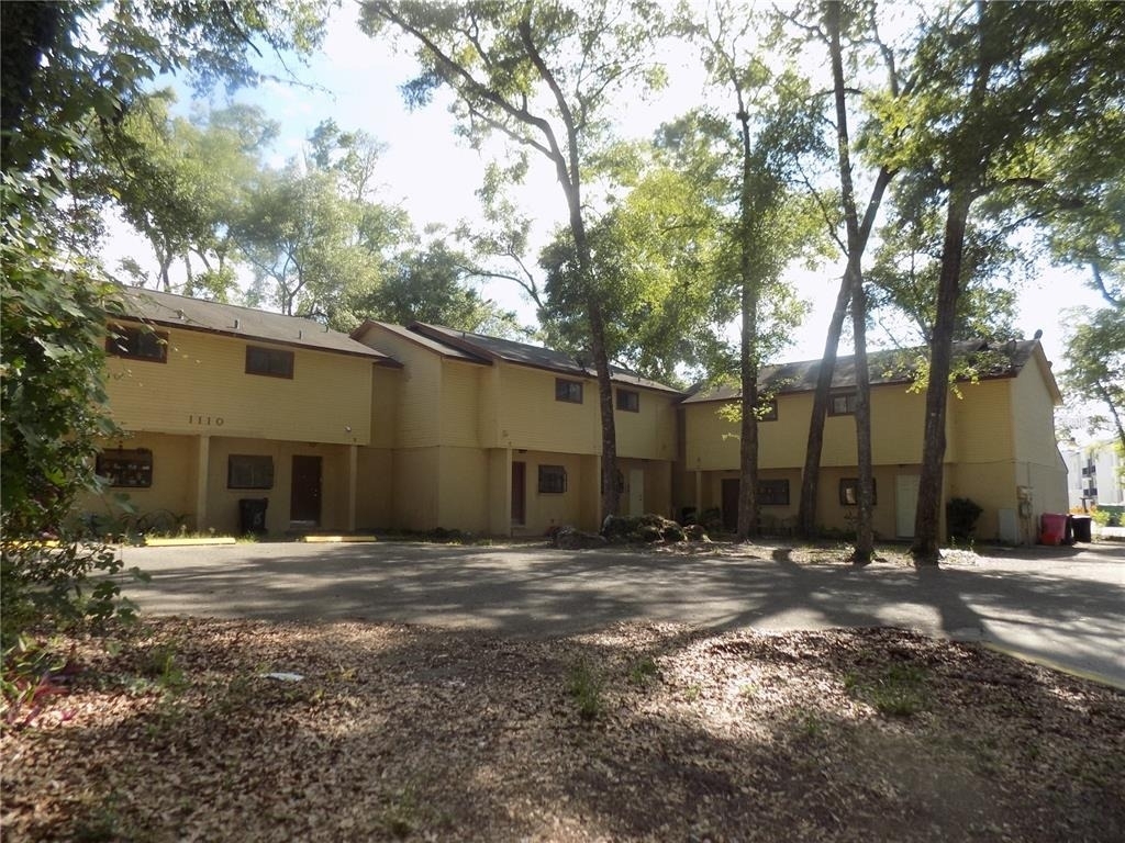 1110 Sw 62 Terrace - Photo 2