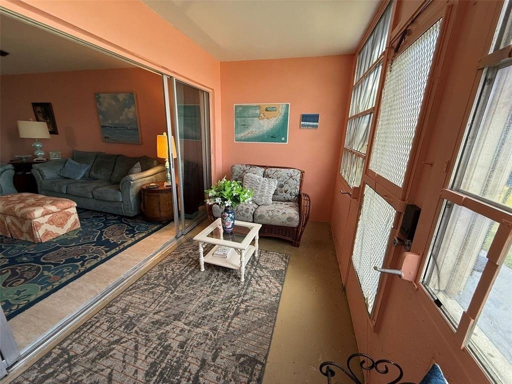 21280 Brinson Avenue - Photo 12