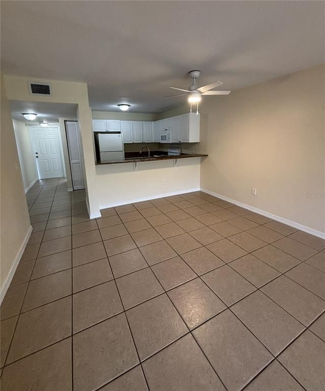 25050 Sandhill Boulevard - Photo 2