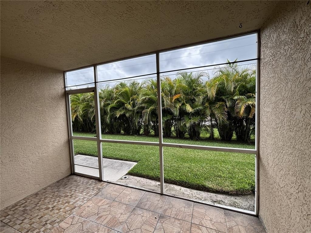 25050 Sandhill Boulevard - Photo 14