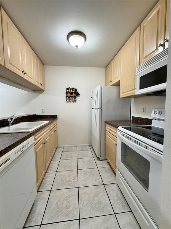 3610 59th Avenue W - Photo 12
