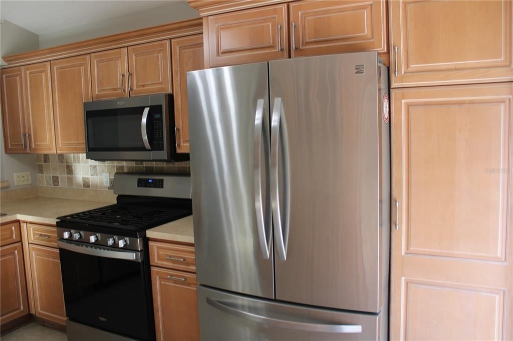 3931 Day Bridge Place - Photo 3