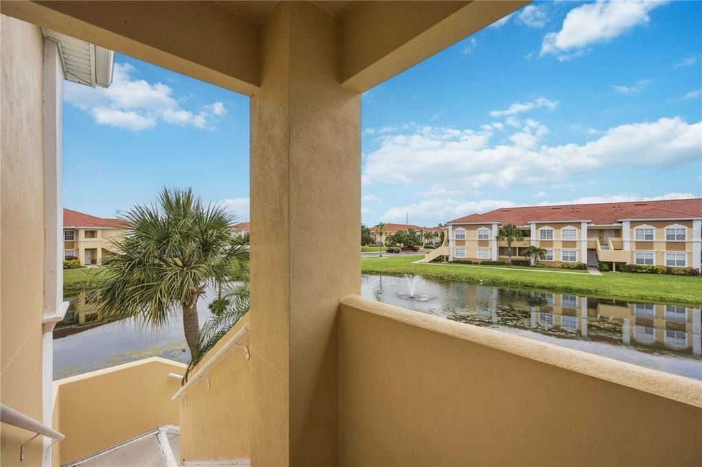 1025 Villagio Circle - Photo 2