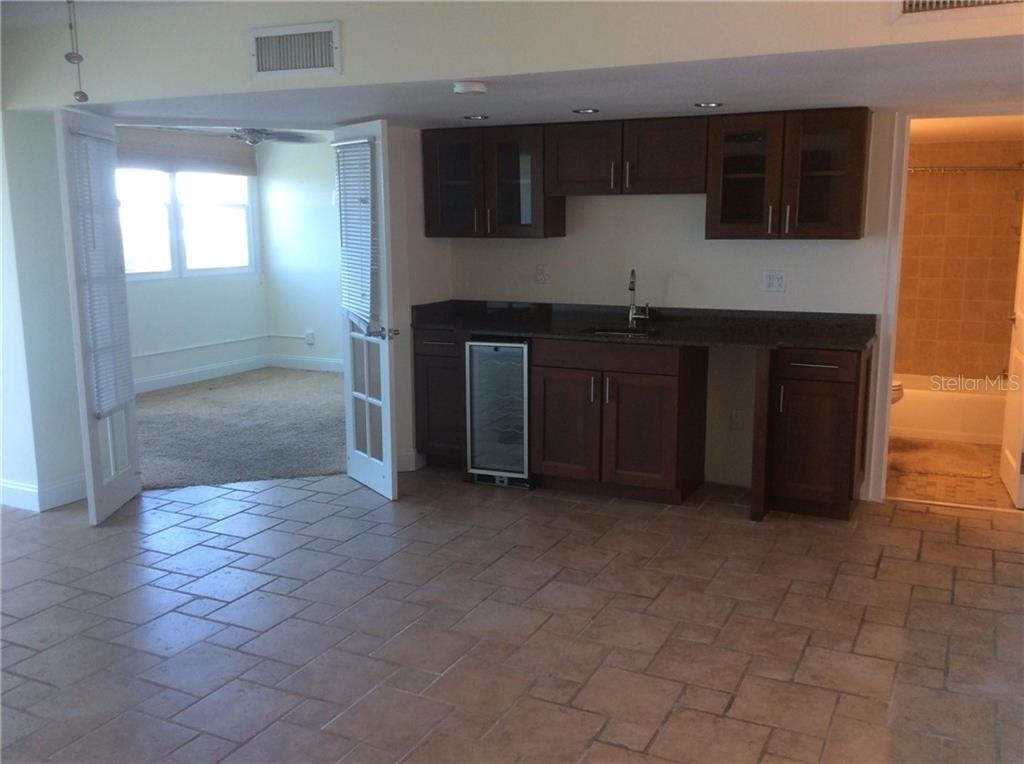 33 S Gulfstream Avenue - Photo 8