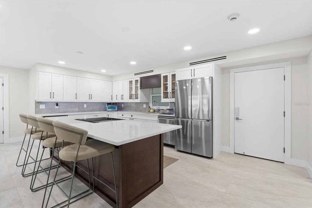 800 Benjamin Franklin Drive - Photo 2