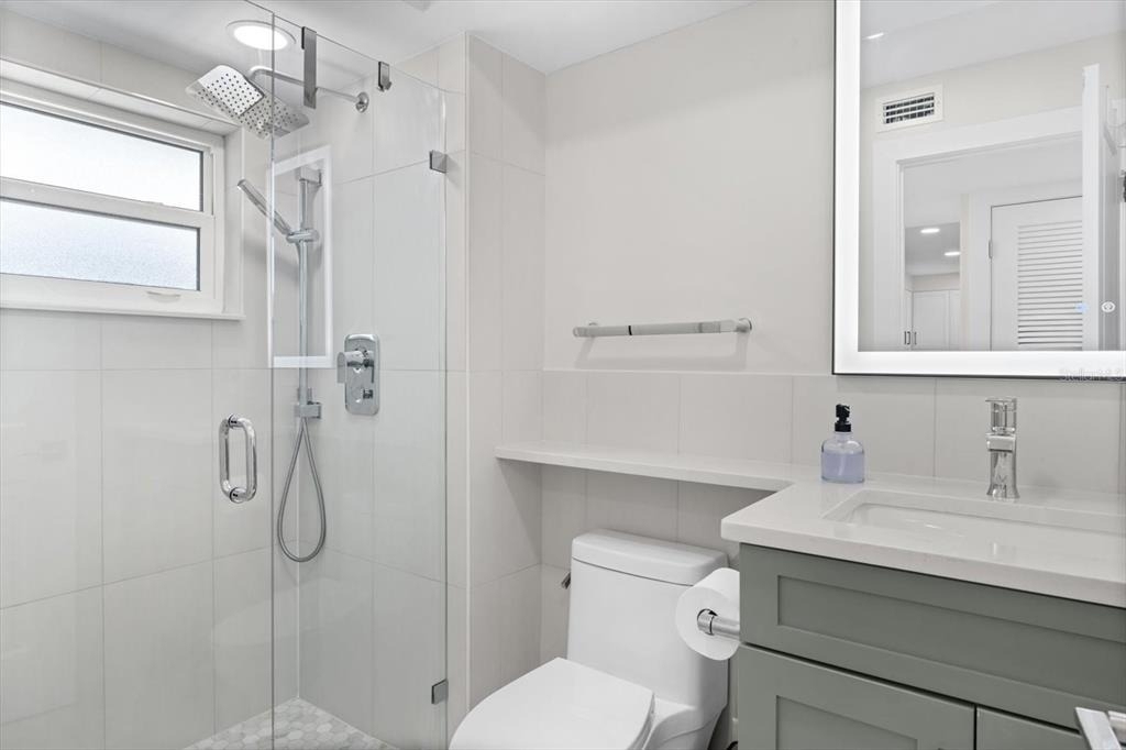 800 Benjamin Franklin Drive - Photo 15