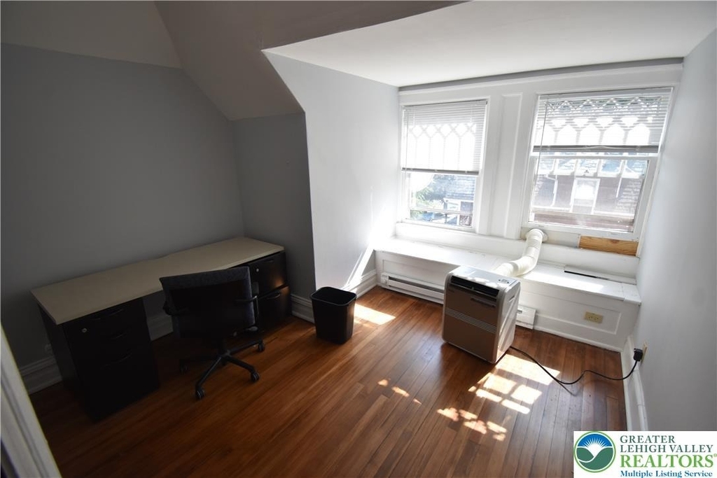 700 Hamilton Street - Photo 12