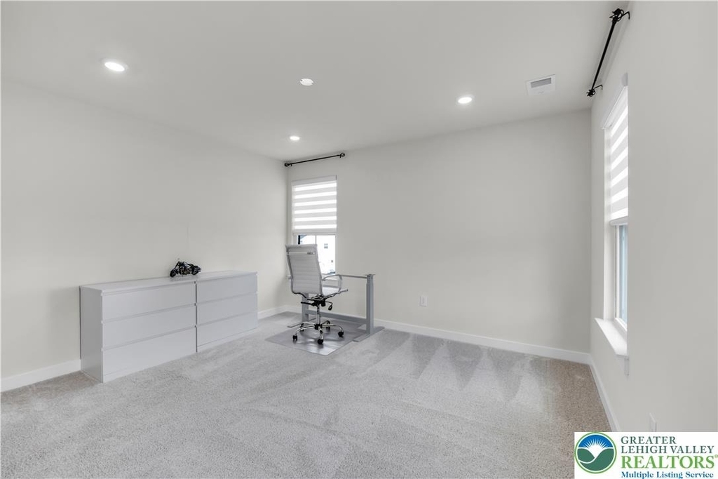 8548 Lafayette Lane - Photo 43