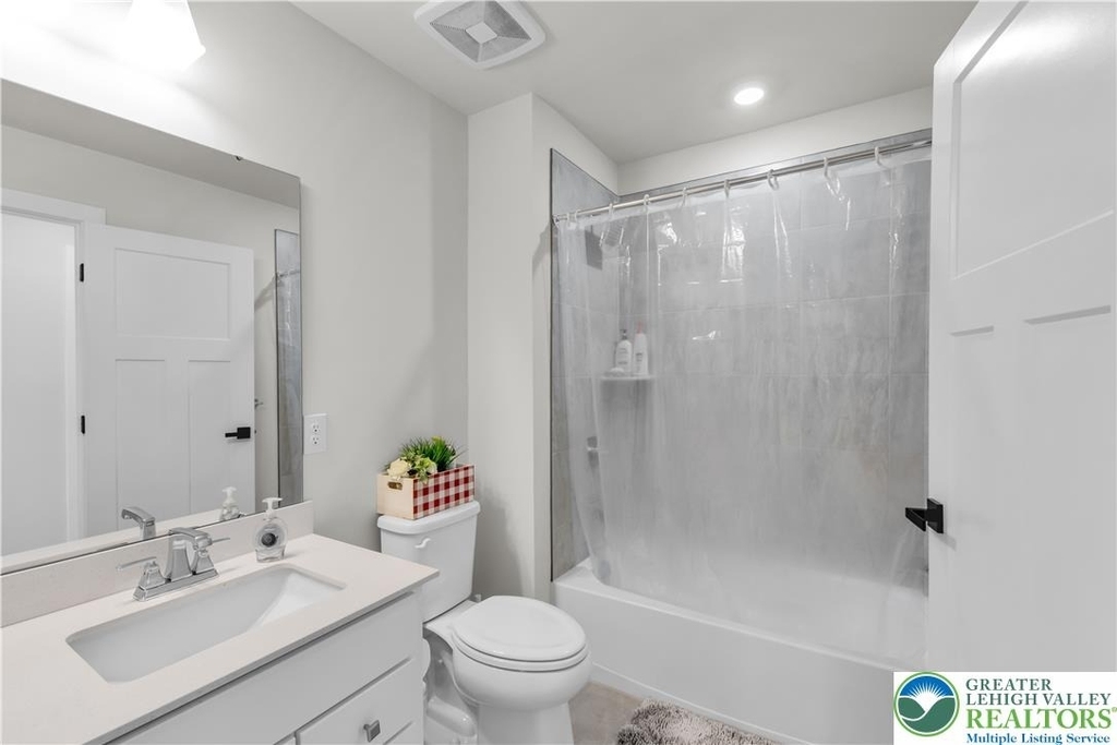 8548 Lafayette Lane - Photo 47