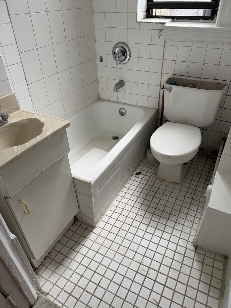 24-35 Steinway Street - Photo 5