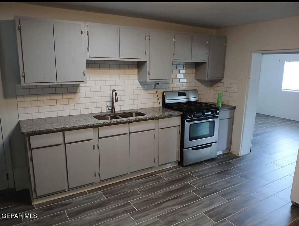 602 Raymundo Road - Photo 9