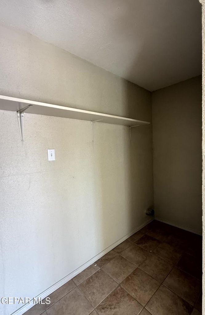 2801 Hawick Road - Photo 25