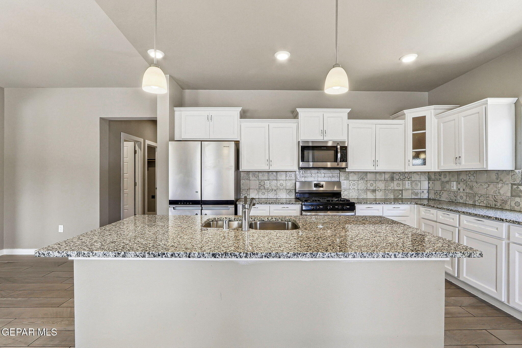 14724 Tierra Fortaleza Avenue - Photo 8