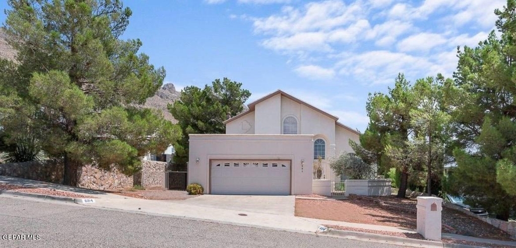 684 Moondale Drive - Photo 0