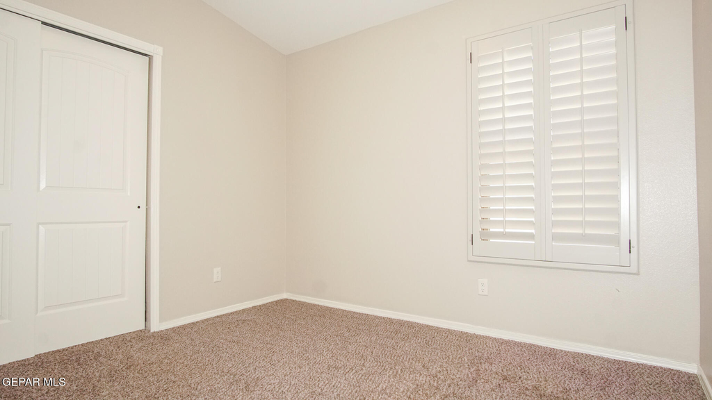 14816 Tierra Haven Avenue - Photo 10