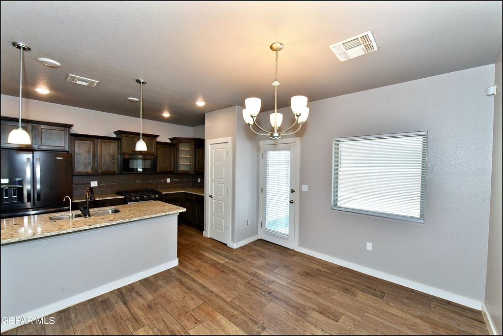 14925 Willie Worsley Avenue - Photo 10