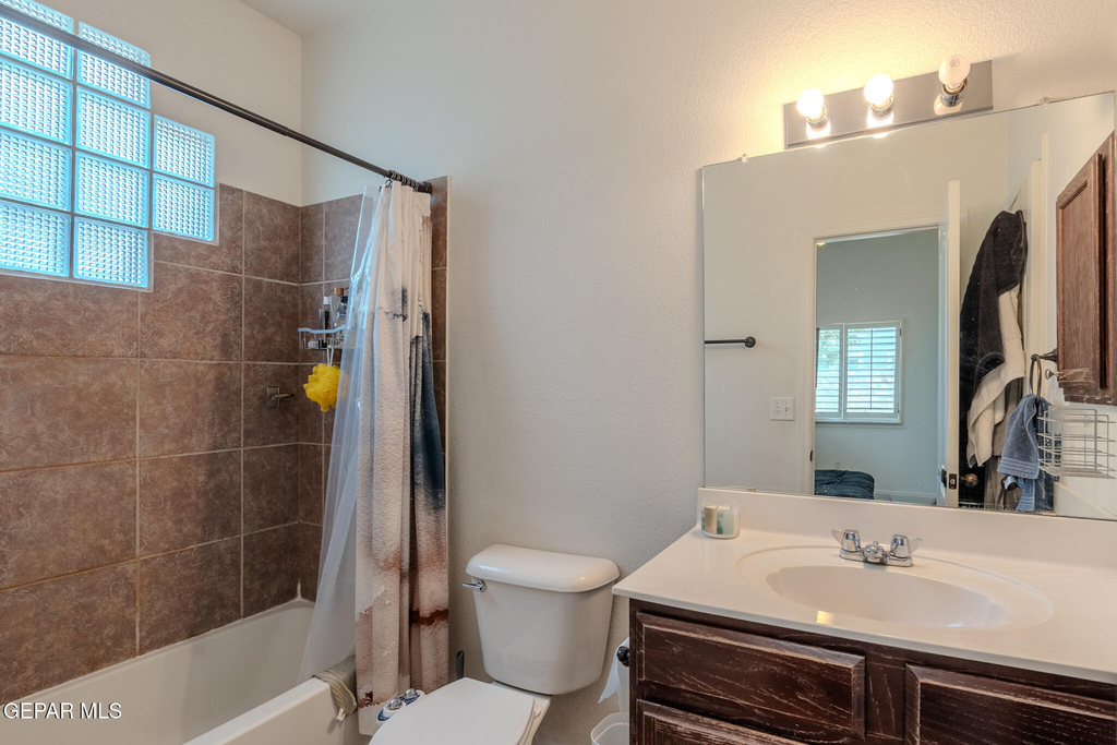 2232 Honour Point Place - Photo 21