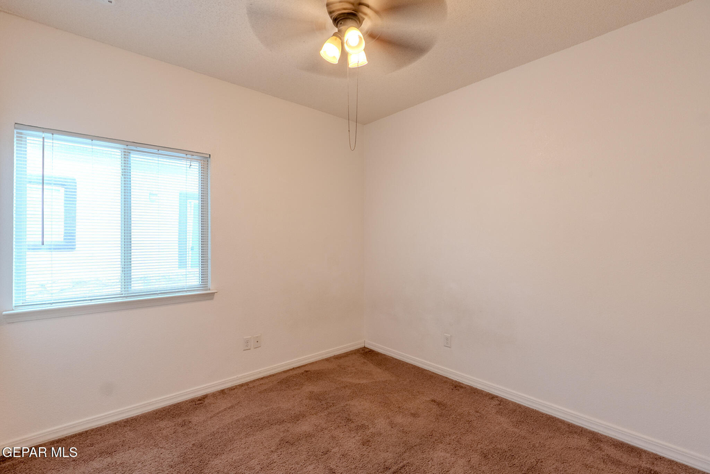 2232 Honour Point Place - Photo 28
