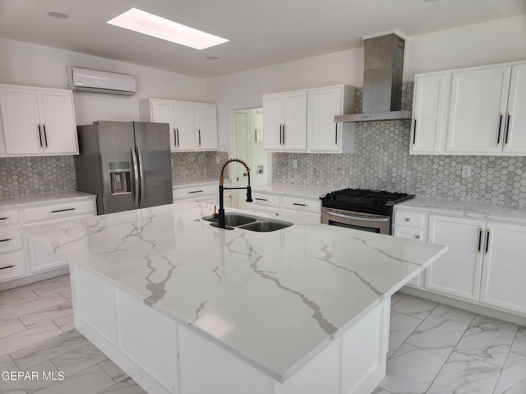 6728 Amposta Drive - Photo 18