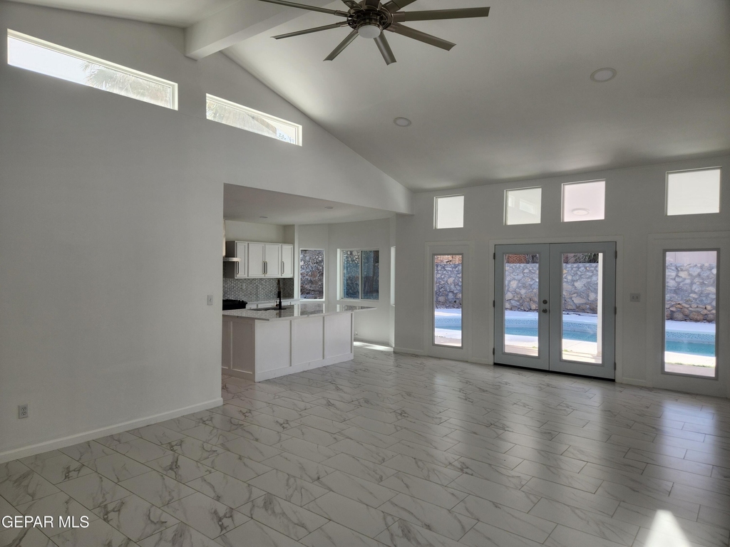 6728 Amposta Drive - Photo 3